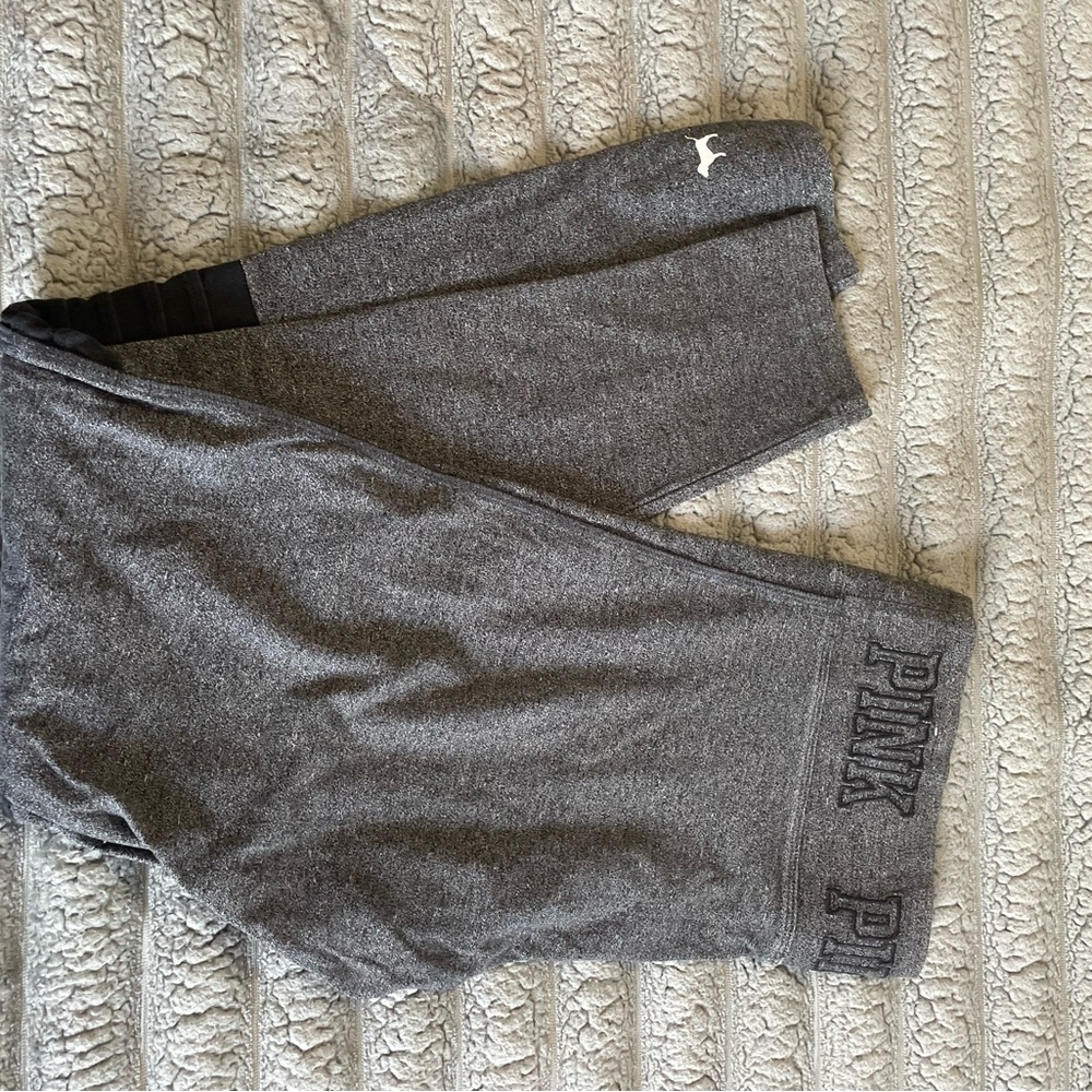 PINK Victoria’s Secret Gray Women’s Leggings with Ruffle Knee Design